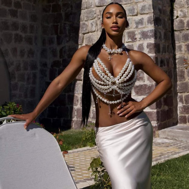El dokuması Plastik İnciler Me - Body Jewelry Vest incelemesi ve fiyatı
