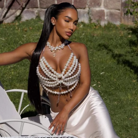 El dokuması Plastik İnciler Me - Body Jewelry Vest incelemesi ve fiyatı